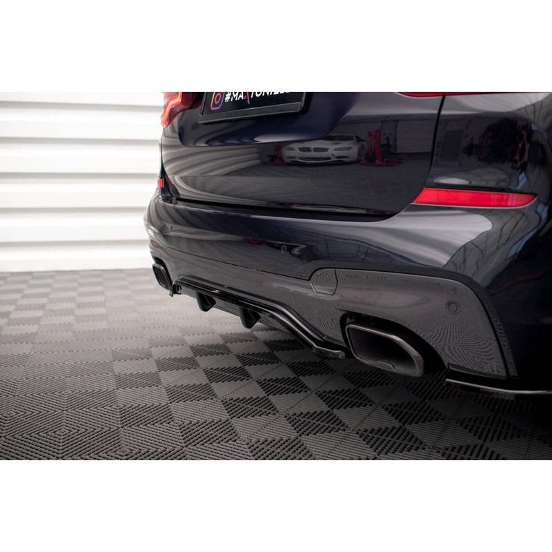 BMW X3 (ALL YEARS) G01 Maxton Design BMW X3 G01 M40i M40d Central Rear Splitter