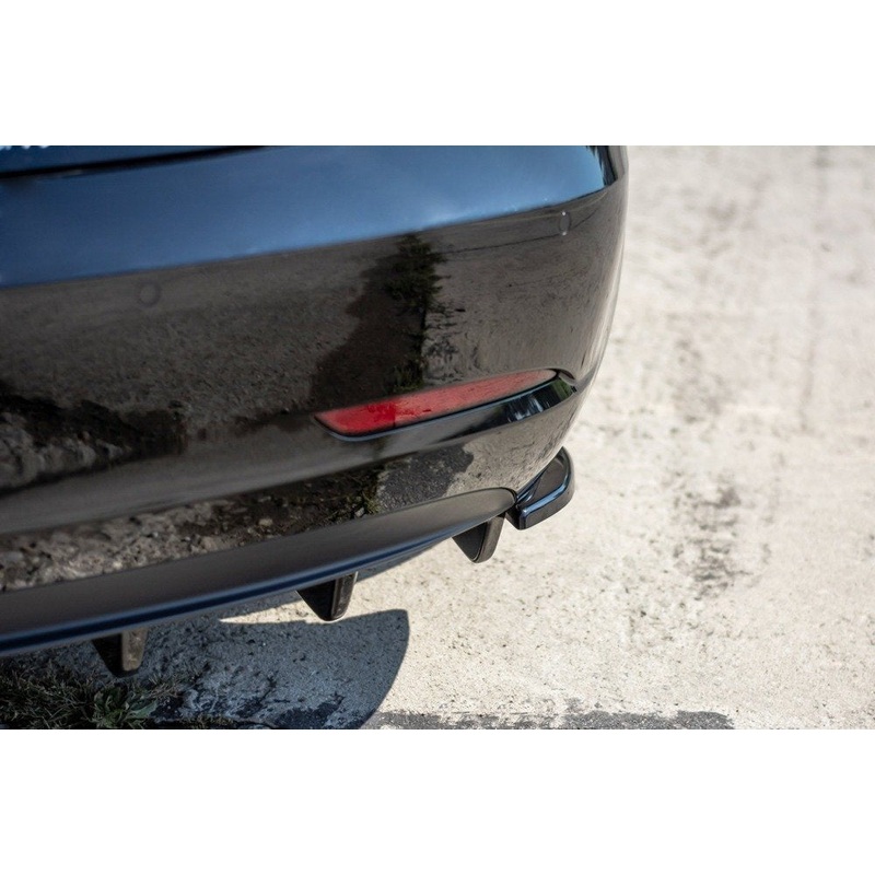 Tesla Model 3 (2017-2024) Maxton Design Rear Side Splitters V.1