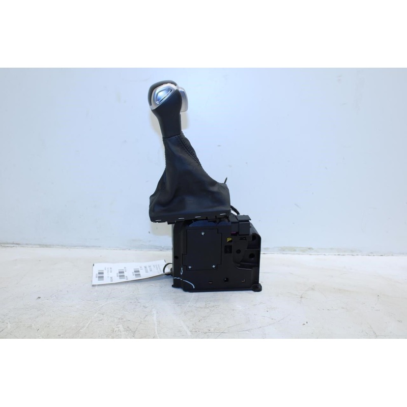19-23 Audi Q3 S Line Auto Transmission Gear Shifter Lever Knob 5QH713023R *ReaD*