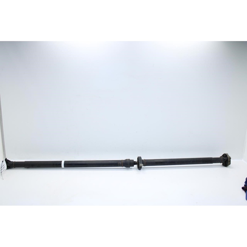 2014-2015 Kia Sorento 3.3L AT Rear Drive Shaft Propeller 49300-4Z200 OEM
