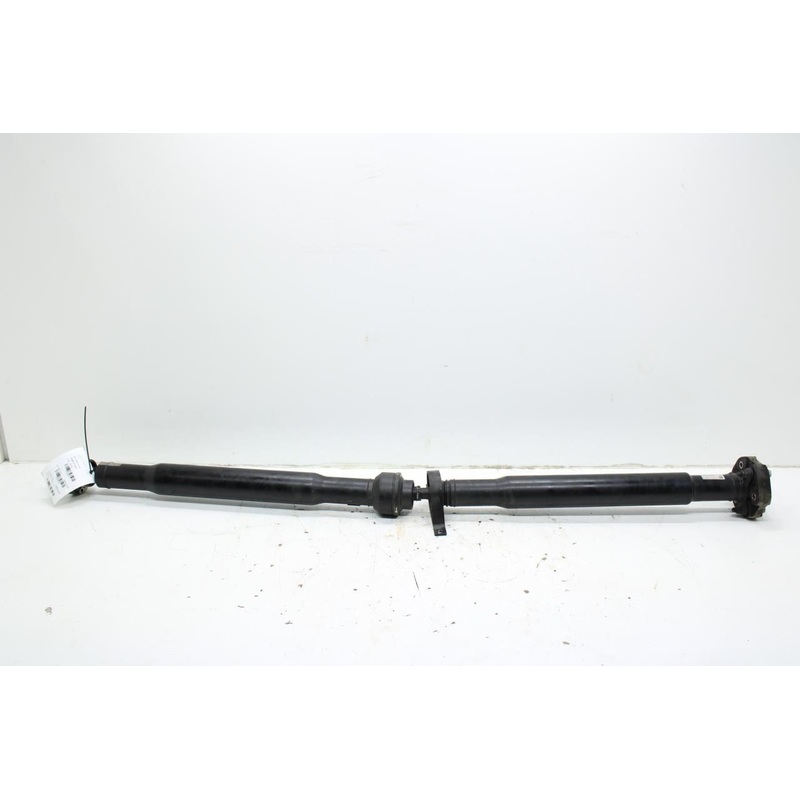 2014-2017 Maserati Ghibli 3.0L RWD Rear Drive Shaft Propeller 670008545 OEM