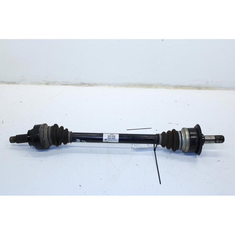 2015-16 BMW 435i Gran Coupe xDrive Rear Left Side CV Axle Shaft 33207597677 OEM