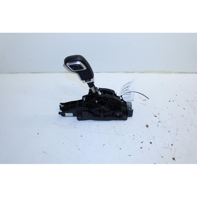 2015-16 Ford F150 Platinum Transmission Gear Shifter Lever Knob FL3B-16045A06-BD