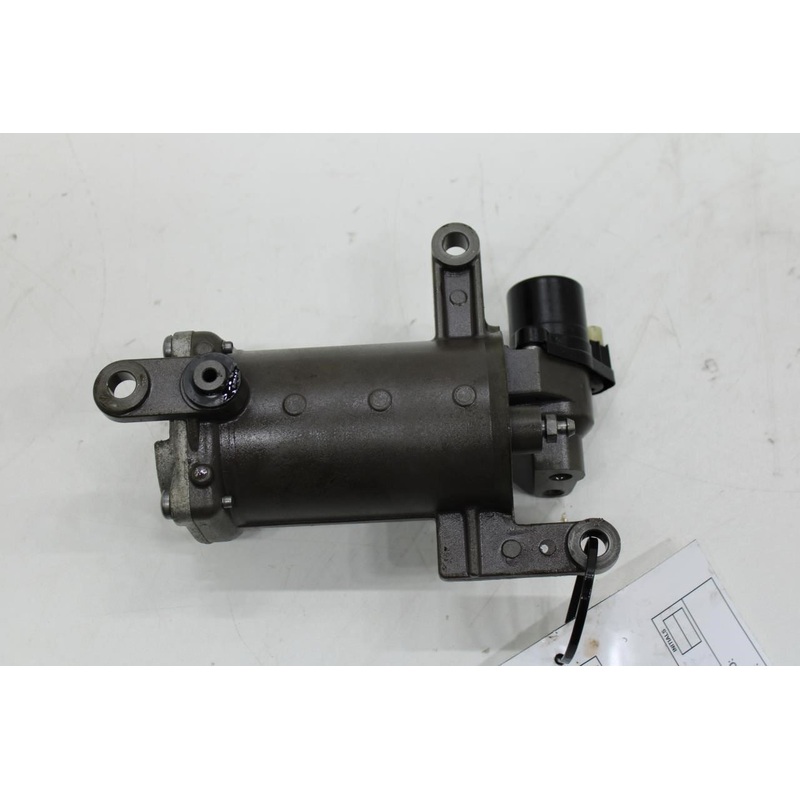 16-19 Buick Encore 1.4L AWD Auto Transmission Auxiliary Fluid Servo Accumulator