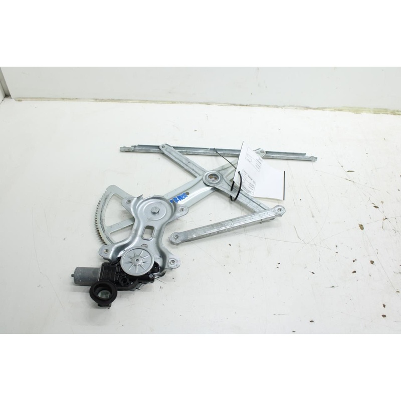 2005-2023 Toyota Tacoma Rear Right Door Window Regulator w/ Motor 69801-04040