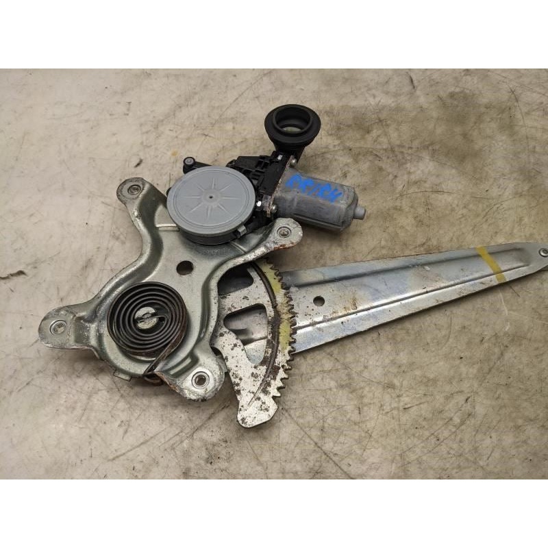 07-09 Lexus RX350 Rear Right Door Power Window Regulator w Motor 85710-58010 OEM