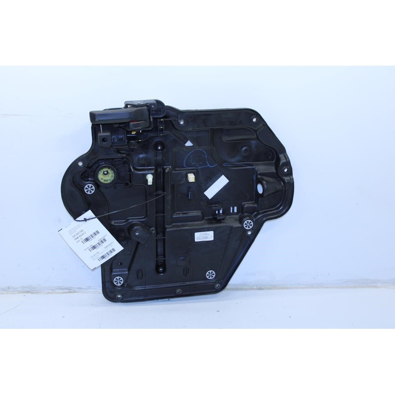 09-18 Jeep Wrangler Sahara Front RH Door Window Regulator w/ Carrier 68244606AB