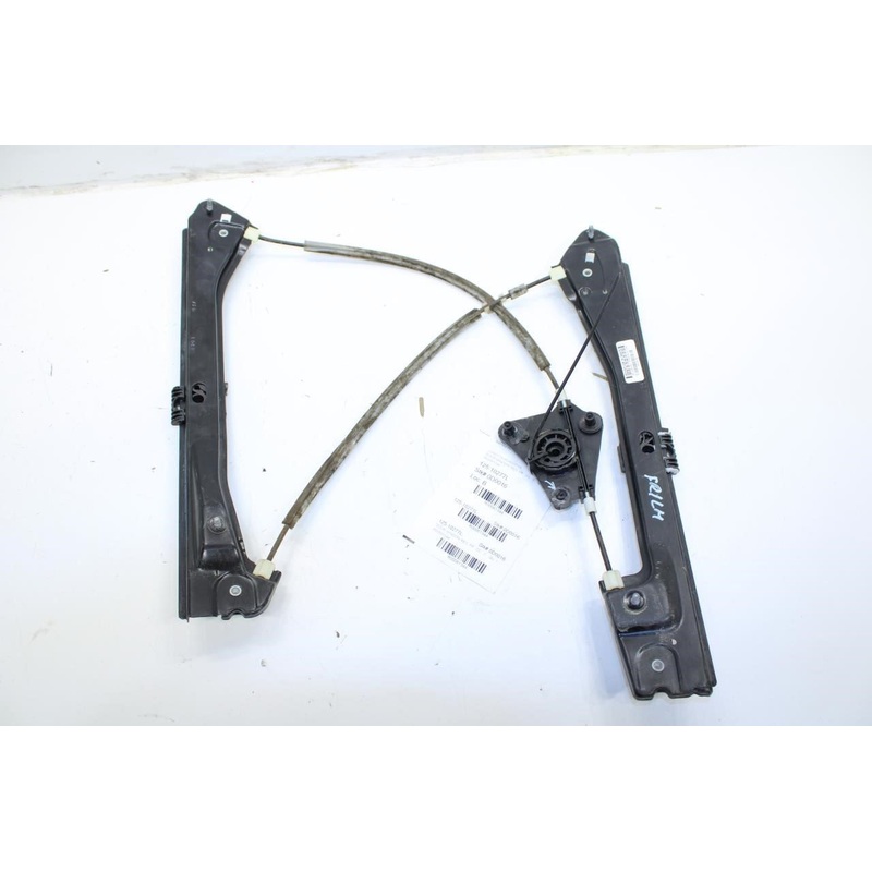 15-18 Volkswagen Jetta Sport Front LH Door Window Regulator 5C6-837-461-L *ReaD*