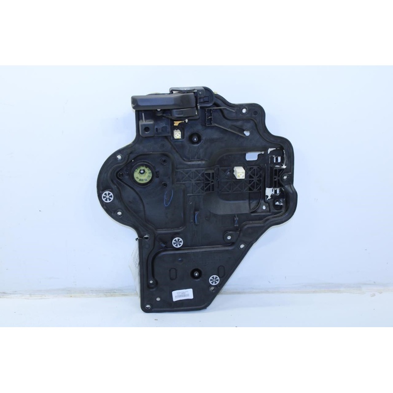 2009-18 Jeep Wrangler Sahara Rear RH Door Window Regulator w/ Carrier 68211902AB