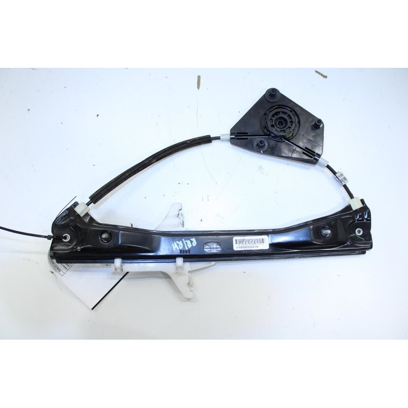 2015-18 Volkswagen Jetta Sport Rear RH Side Door Window Regulator 5C6-839-462-D