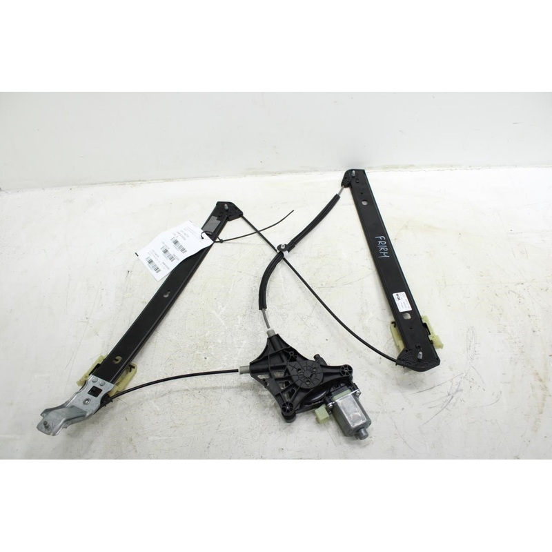 2019-2024 Audi Q3 S Line Front Right Door Window Regulator w/ Motor 83A-837-462