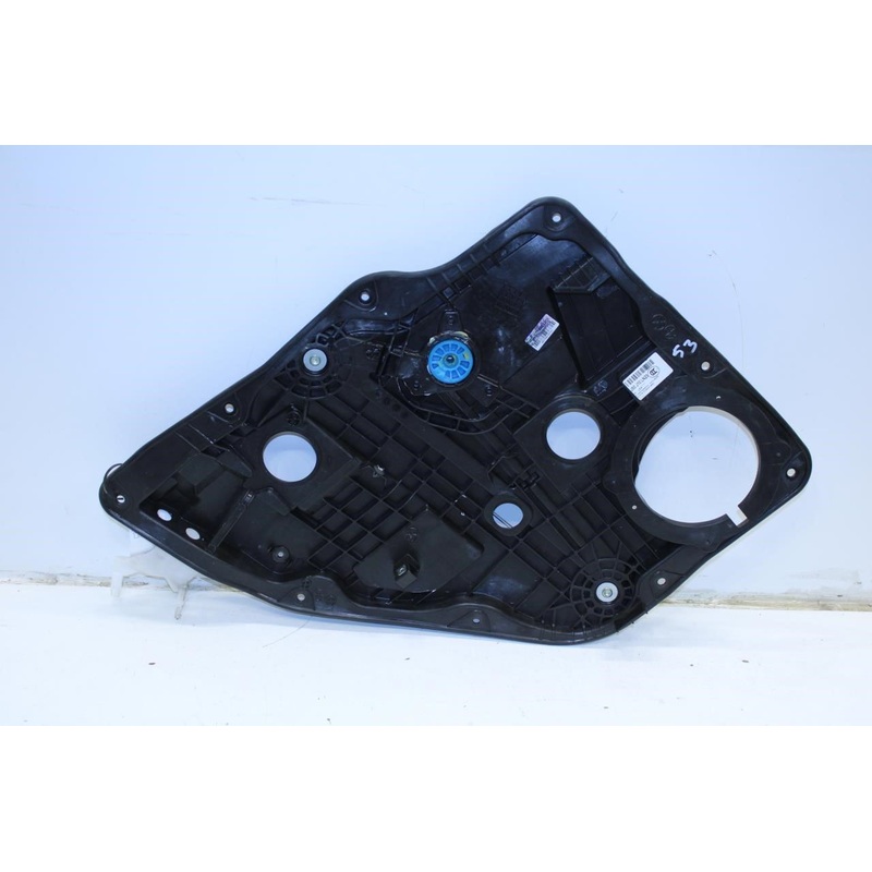 22-2023 Kia Stinger Rear Left Door Window Regulator w/ Carrier Plate 83471-J5500