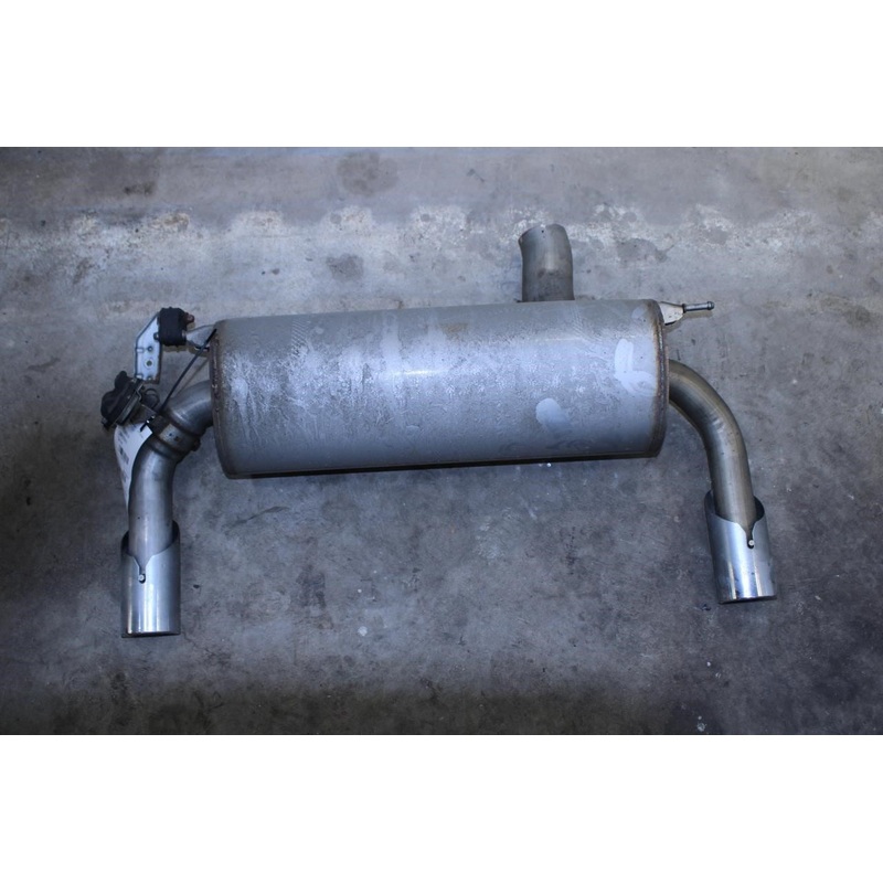 2015-16 BMW 435i Gran Coupe xDrive 3.0L Rear Exhaust System Muffler 7602290 OEM
