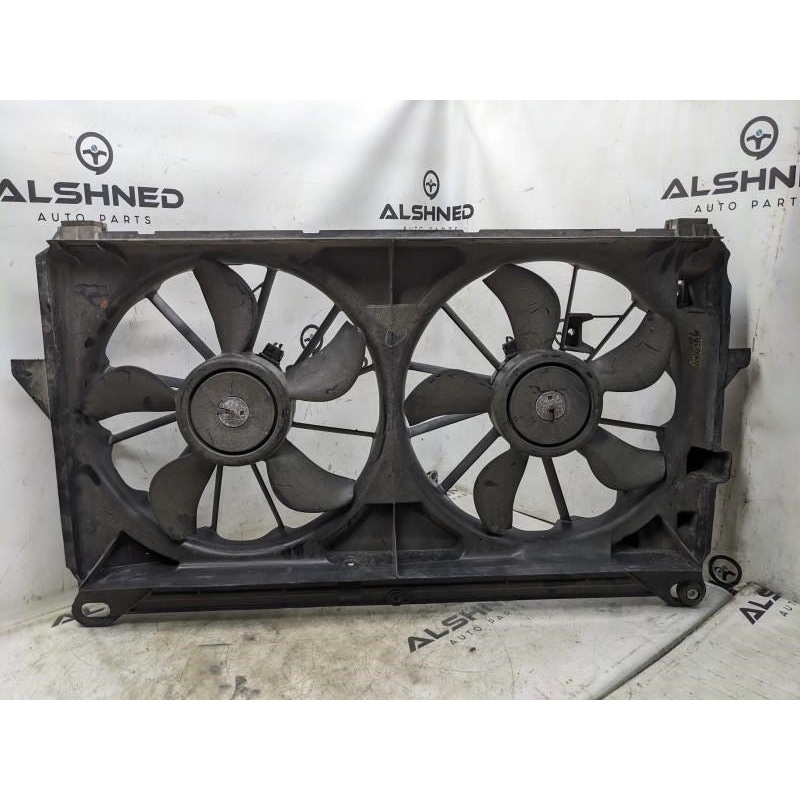 2007-14 GMC Yukon Denali 6.2L Dual Radiator Cooling Fan Motor Assy 15780788 OEM