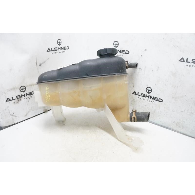 2011 GMC Yukon Radiator Coolant Reservoir Bottle 84368363 OEM
