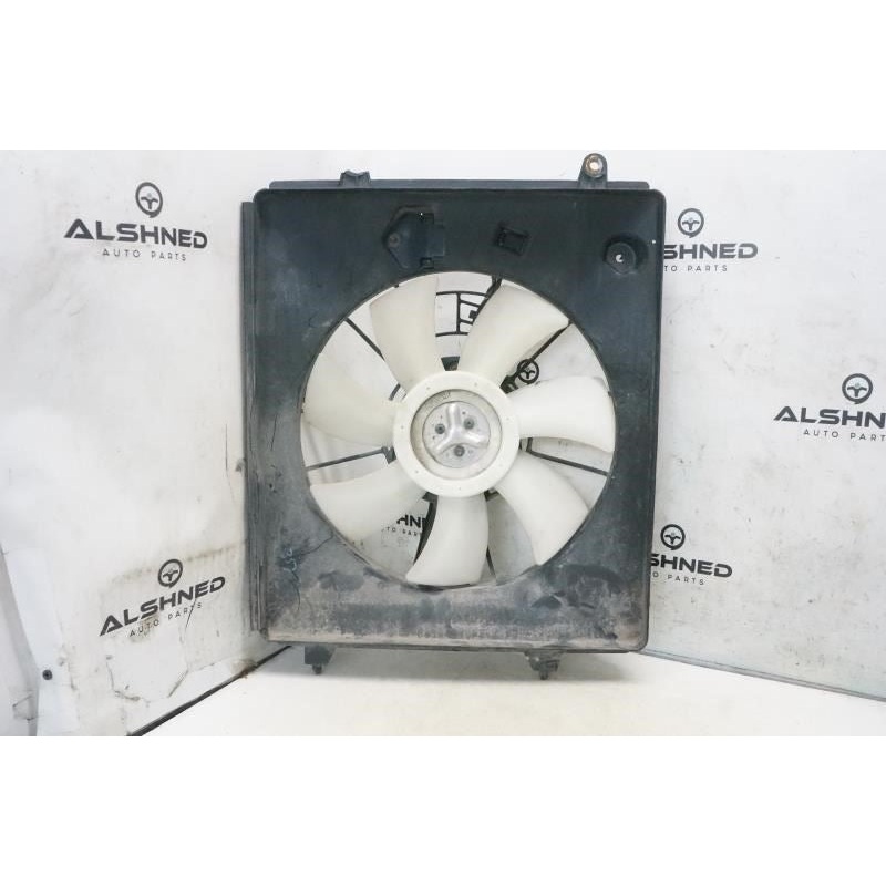 2010-11 Honda CR-V RH Condenser Cooling Fan Motor Assy 38615-REZ-A01 OEM *ReaD*