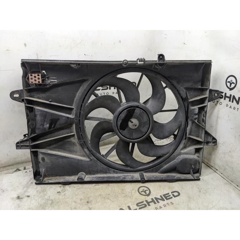 2010-2017 Chevrolet Equinox Radiator Cooling Fan Motor Assembly 84145767 OEM