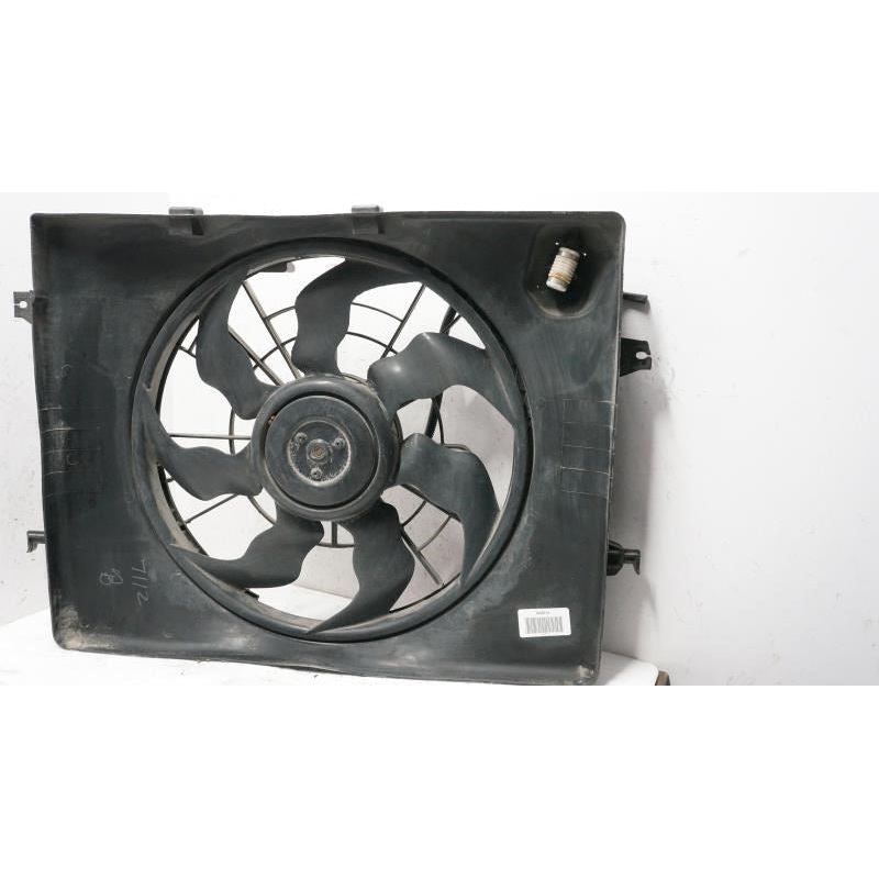 2011-2013 Kia Optima 2.4L Left Radiator Cooling Fan Motor Assembly 25380-3Q170