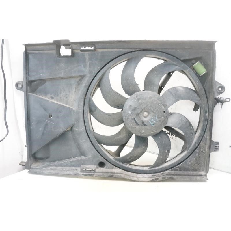2012-2019 Chevrolet Sonic 1.4L Left Radiator Cooling Fan Motor Assy 42364539 OEM