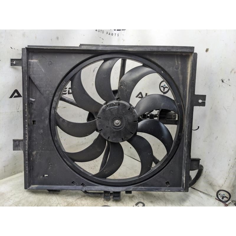 2012-2019 Nissan Versa 1.6L Radiator Cooling Fan Motor Assy 21481-3AB3A *ReaD*