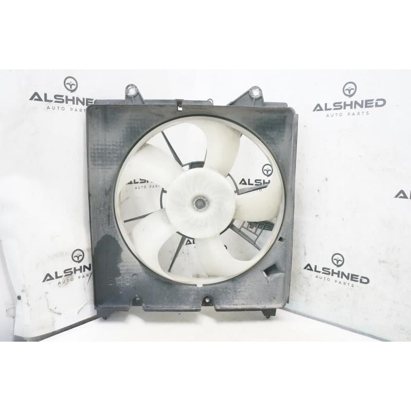 2015-20 Honda Fit LX 1.5L Left Radiator Cooling Fan Motor Assy 19015-5R1-003 OEM