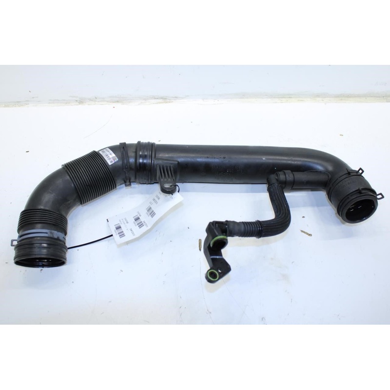 15-18 Volkswagen Jetta Sport Intercooler Air Inlet Intake Duct Hose 5C0-129-654