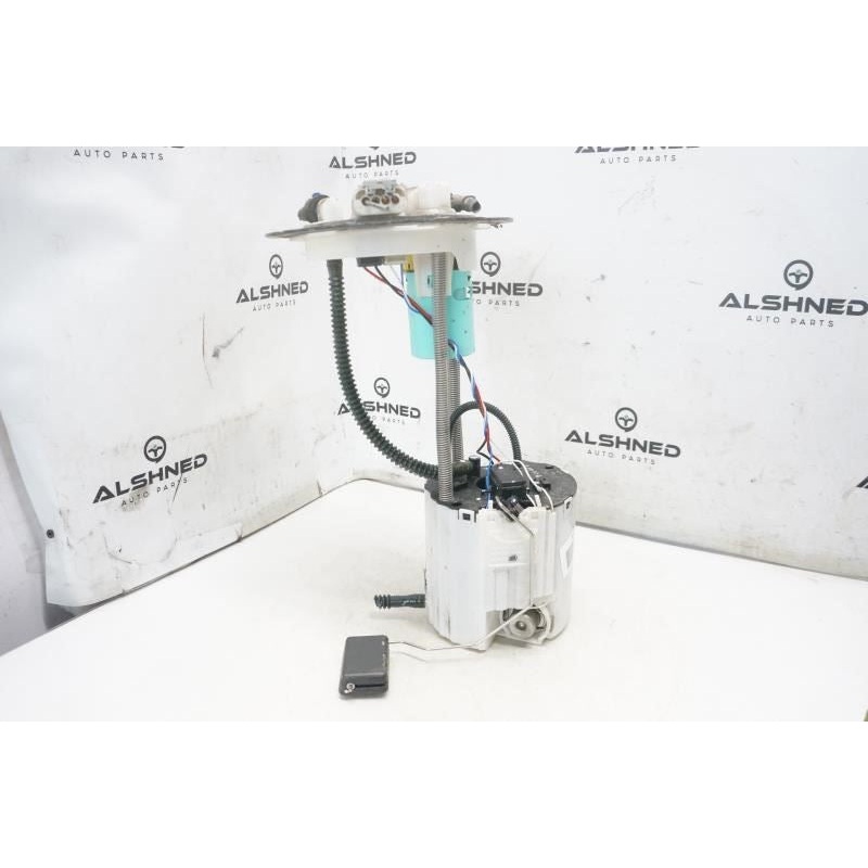 2012-2015 Chevrolet Equinox 2.4L Fuel Pump Assembly 13591556 OEM