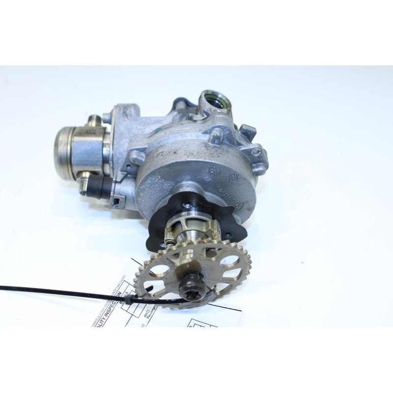 2015-16 BMW 435i 3.0L Engine Vacuum Pump w/ High Pressure Fuel Pump 11668618897