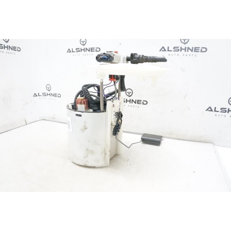 2017 Jeep Grand Cherokee Fuel Pump Assembly 68250900AA OEM