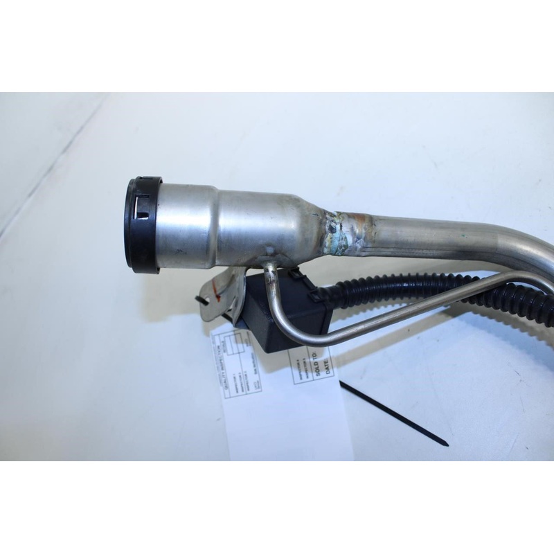 2018-2024 GMC Terrain Denali 1.5L Fuel Filler Neck Tube Pipe 84814671 OEM