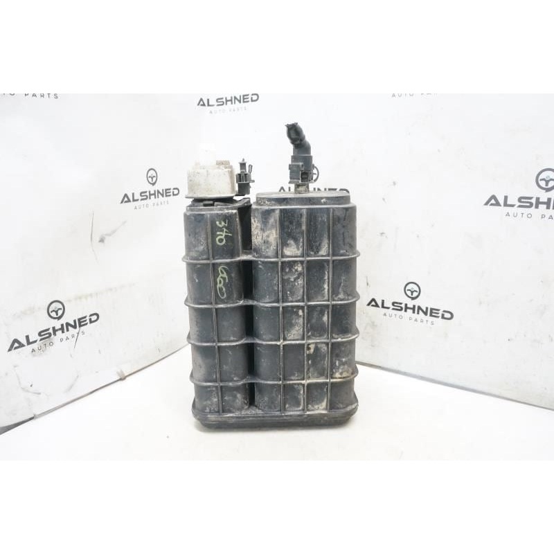 07-11 Jeep Wrangler Fuel Vapor Evaporator Emission EVAP Canister 4891780AB OEM