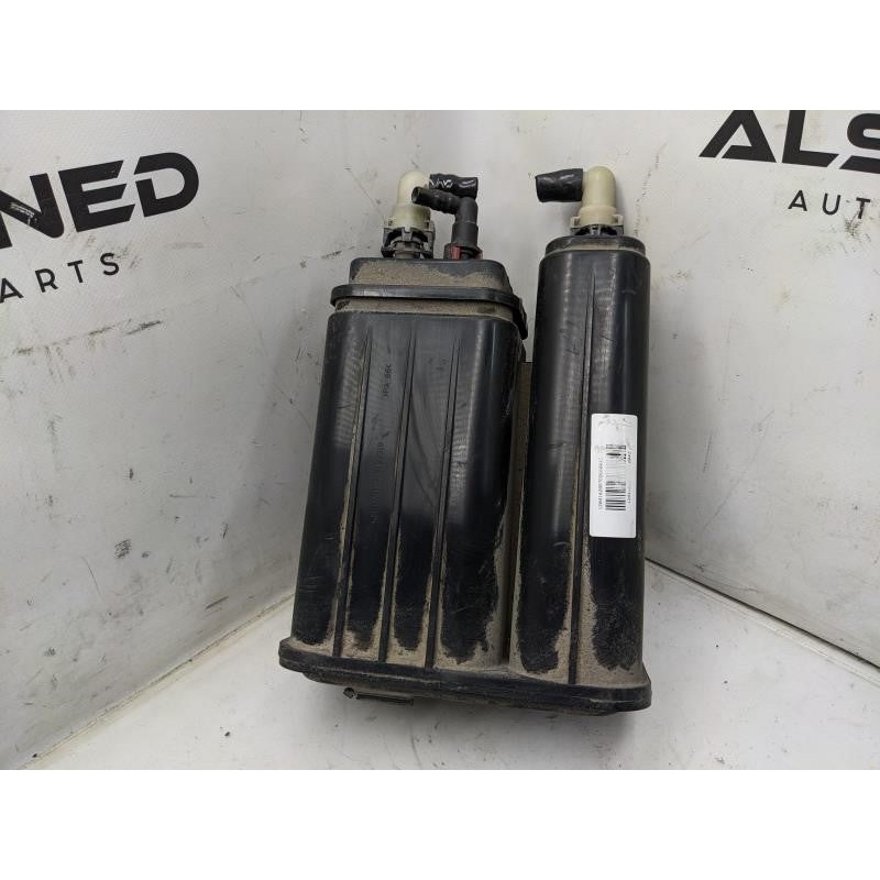 2007-2017 GMC Acadia Fuel Vapor Evaporator Emission Canister 15136019 OEM