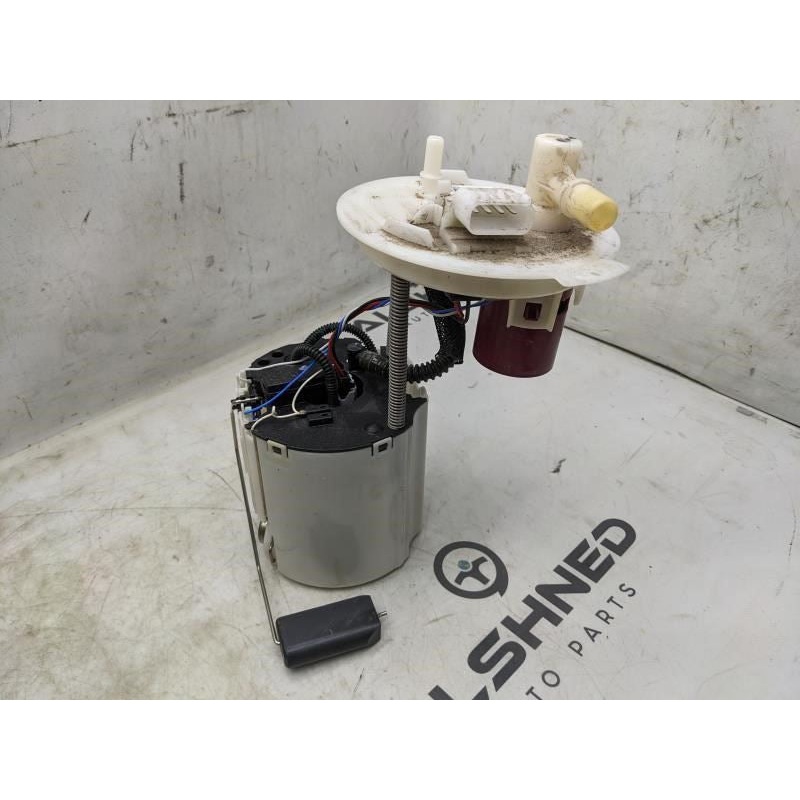 2011-2016 Chevrolet Cruze 1.4L Fuel Pump Assembly 13579097 OEM