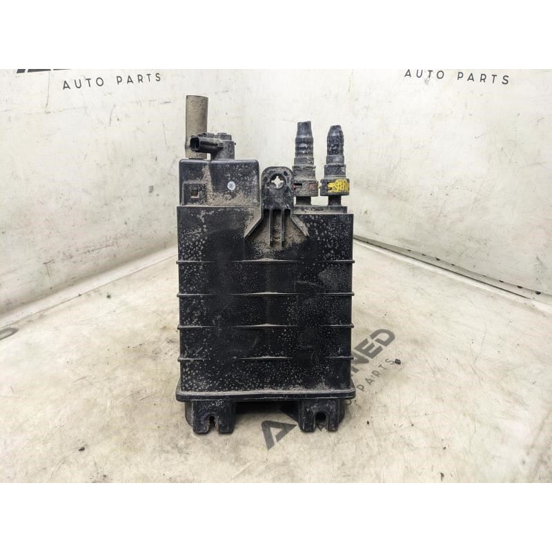 2013 Ford Fusion Fuel Vapor Evaporator Emission Canister FG9Z9D653P OEM