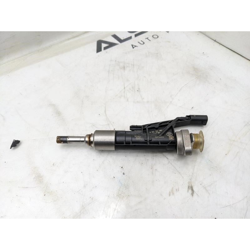 2014-2021 Mini Cooper Clubman Fuel Injector 13538625396 13537639990 OEM