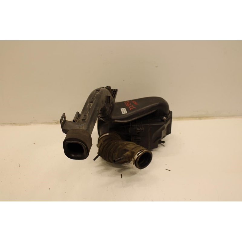2018-2021 Ford EcoSport Air Intake Cleaner w/ Duct Hose GN15-9C662-FD OEM